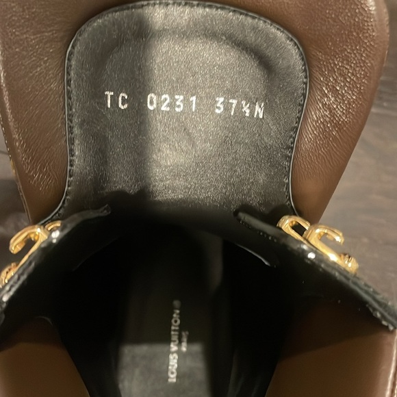 AUTHENTIC Louis Vuitton Graphic Print Combat Boots - Size 7.5 - Picture 8 of 10